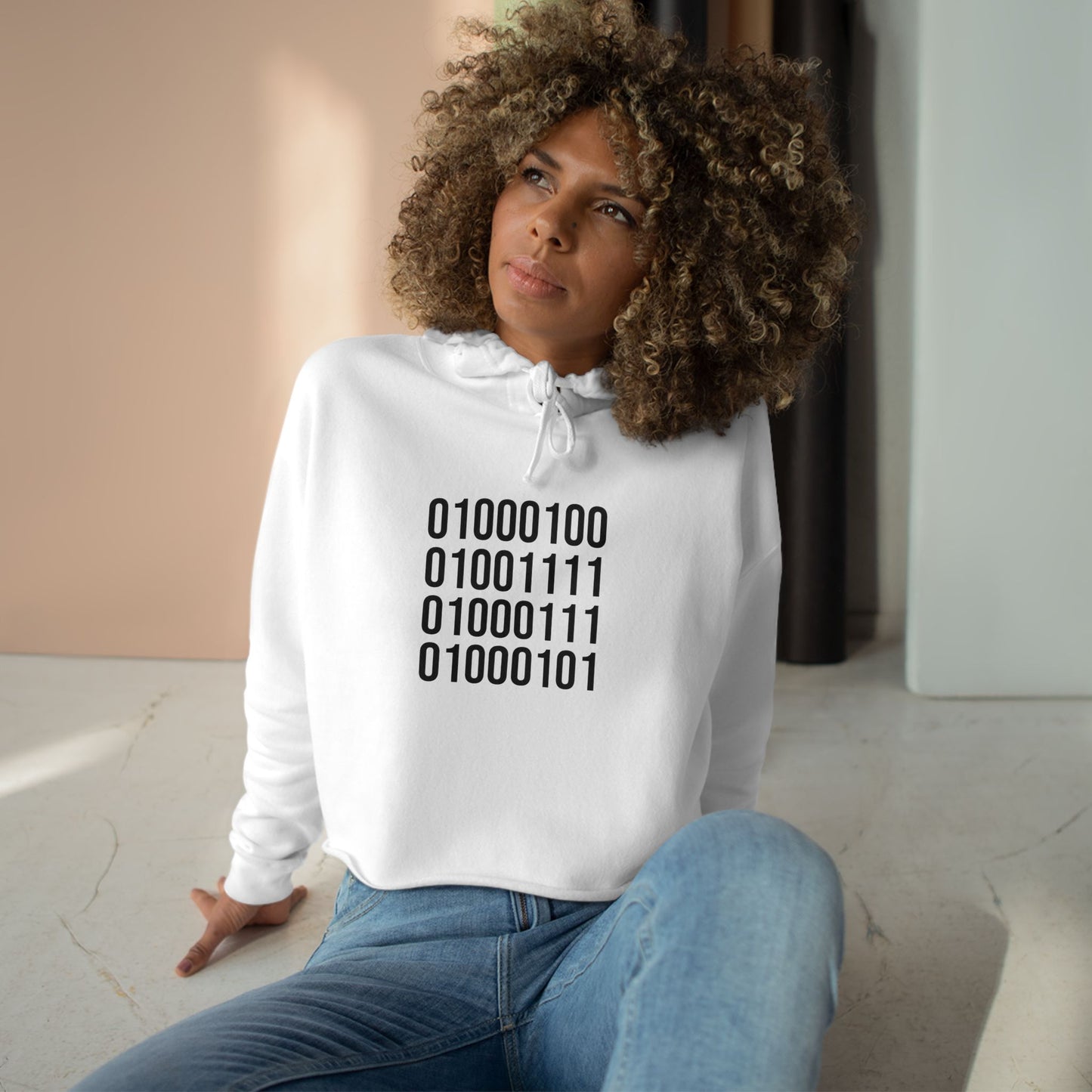 DOGE in Binary Code Women's Crop Hoodie