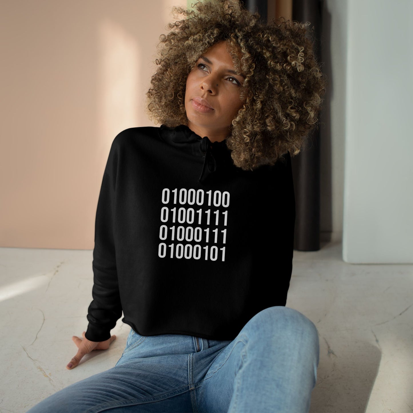 DOGE in Binary Code Women's Crop Hoodie